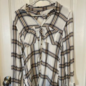 Maurice’s white flannel